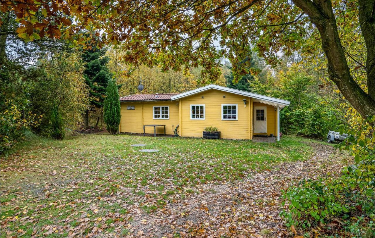 3 Bedroom Cozy Home In Børkop Εξωτερικό φωτογραφία